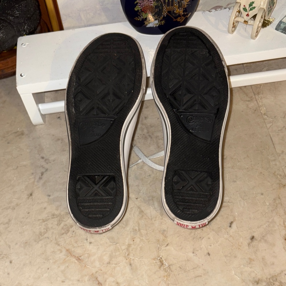 Gray Canvas low top Converse Sneakers - Picture 5 of 6